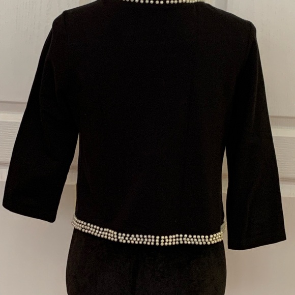 Forever XXI black sweater with white pearl trim. Item in good condition. - Picture 2 of 2